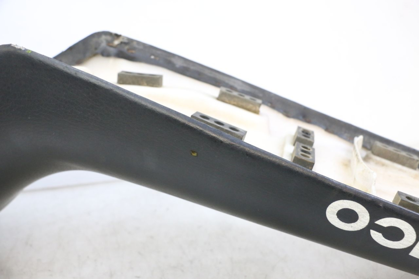 photo de SIEDZENIE KYMCO STRYKER OFF ROAD 125 (1999 - 2005) - Zoom stanu zużycia