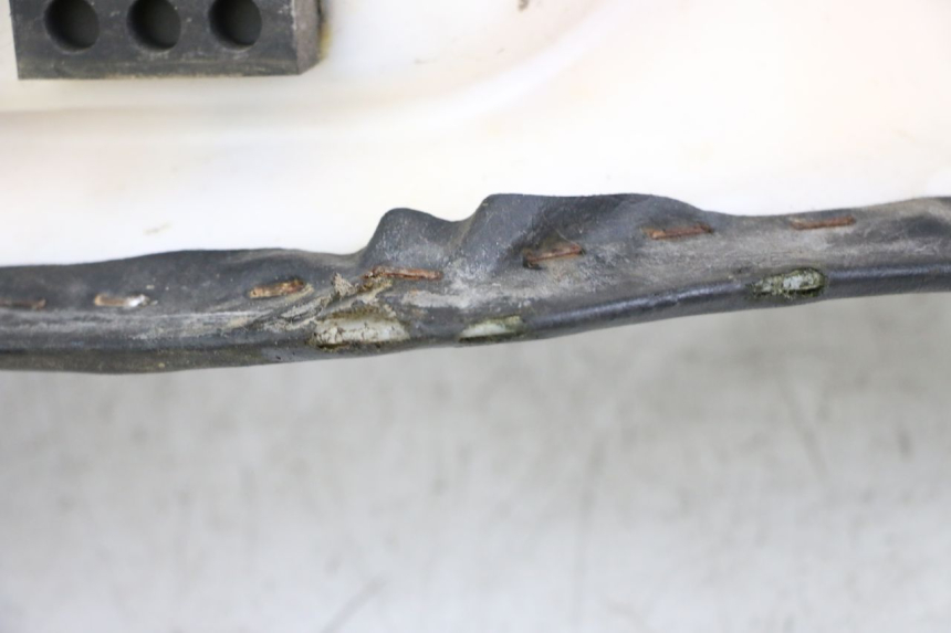 photo de SIEDZENIE KYMCO STRYKER OFF ROAD 125 (1999 - 2005) - Oznaczenia i referencje