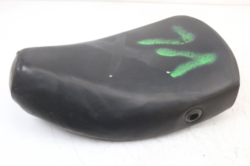 photo de SIEDZENIE PIAGGIO LIBERTY 4T 50 (2018 - 2021) - Zoom stanu zużycia