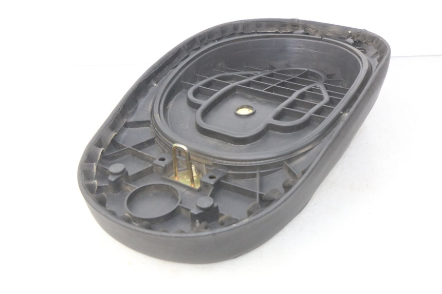 photo de SIEDZENIE VENESI LOWIGI RETRO JJ50QT-3 50 (2020 - 2022) - Widok ogólny