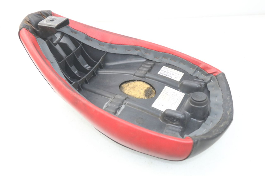 photo de SIEDZENIE PEUGEOT LUDIX 50 (2008 - 2017) - Zbliżenie techniczne