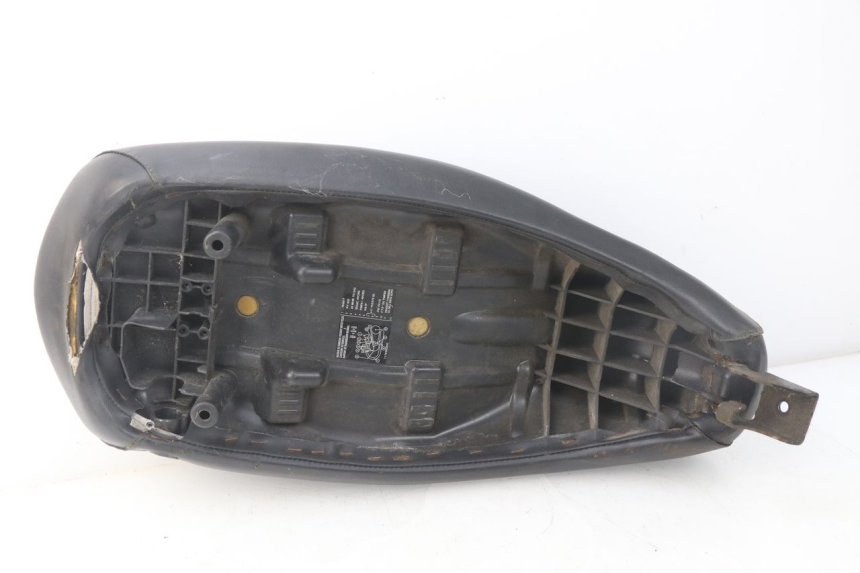 photo de SIEDZENIE PEUGEOT LUDIX 50 (2008 - 2017) - Zbliżenie techniczne