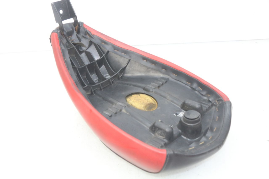 photo de SIEDZENIE PEUGEOT LUDIX 50 (2008 - 2017) - Zbliżenie techniczne