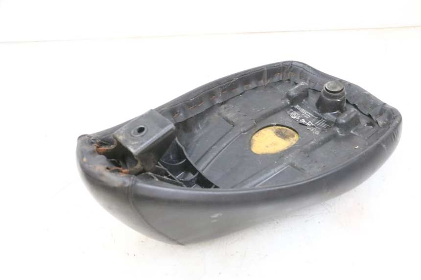 photo de SIEDZENIE PEUGEOT LUDIX 50 (2008 - 2017) - Inny kąt widzenia