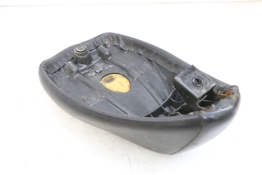 photo de SIEDZENIE PEUGEOT LUDIX 50 (2008 - 2017) - Zbliżenie techniczne