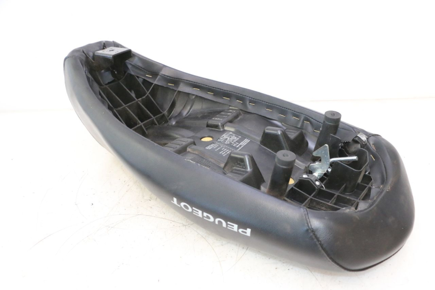 photo de SIEDZENIE PEUGEOT LUDIX 50 (2008 - 2017) - Inny kąt widzenia