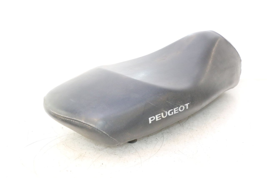 photo de SIEDZENIE PEUGEOT LUDIX 50 (2005 - 2007) - Struktura - zbliżenie