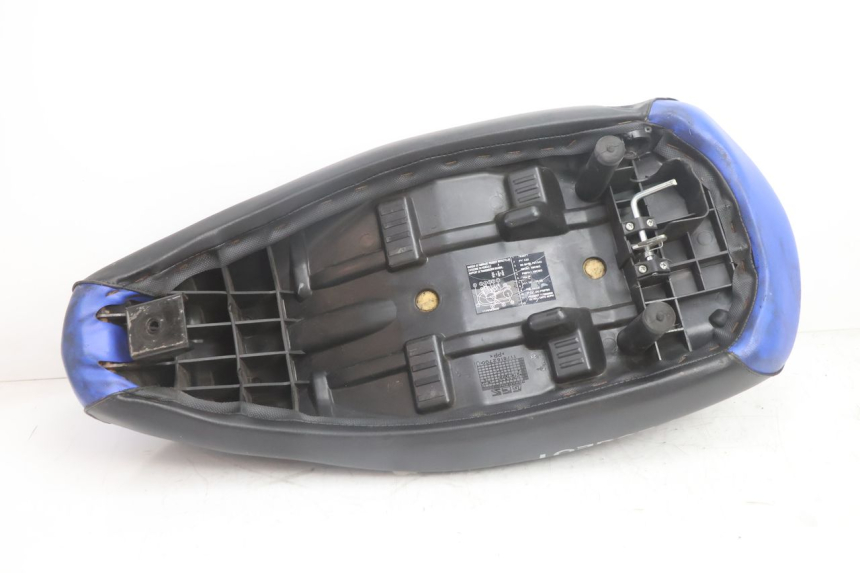 photo de SIEDZENIE PEUGEOT LUDIX ONE 50 (2004 - 2013) - Oznaczenia i referencje