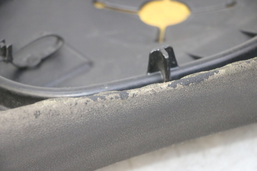 photo de SIEDZENIE PIAGGIO LXV 4T 50 (2009 - 2013) - Szczegóły charakterystyczne