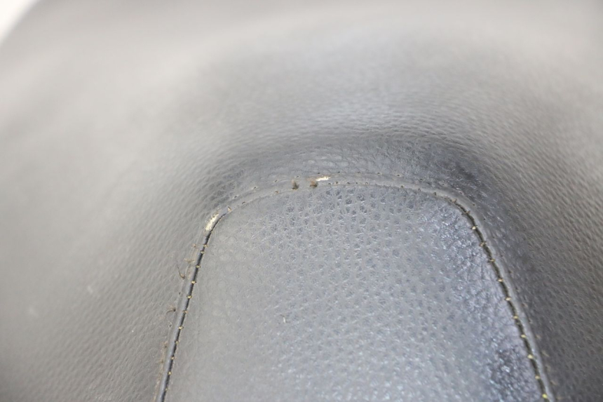 photo de SIEDZENIE MBK BOOSTER NEXT GENERATION 50 (1995 - 1998) - Struktura - zbliżenie