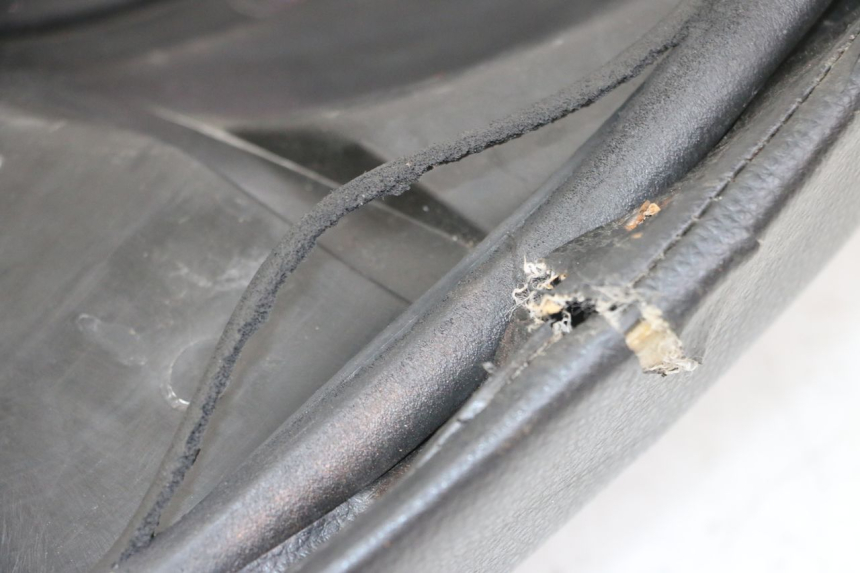 photo de SIEDZENIE MBK BOOSTER NEXT GENERATION 50 (1995 - 1998) - Inny kąt widzenia