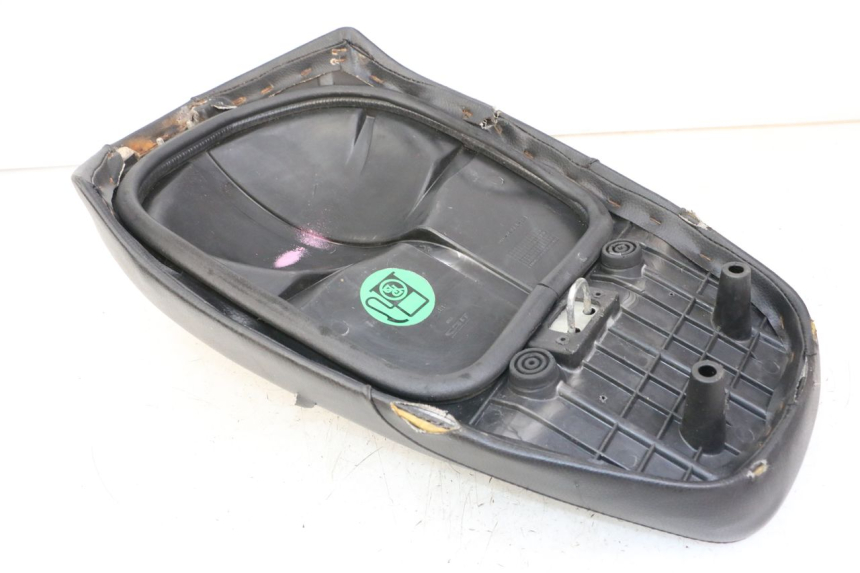 photo de SIEDZENIE MBK BOOSTER NEXT GENERATION 50 (1995 - 1998) - Punkty mocowania