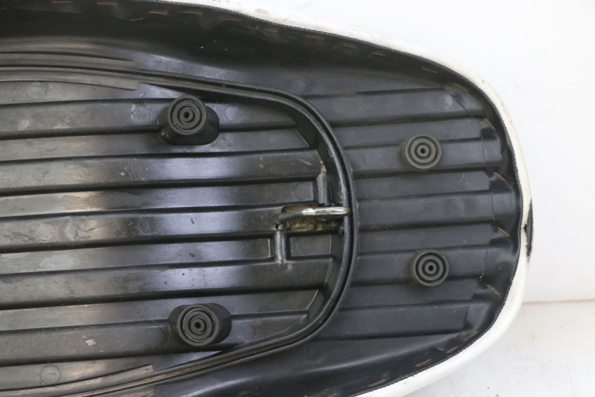 photo de SIEDZENIE MBK BOOSTER SPIRIT NAKED 50 (2004 - 2017) - Widok produktu