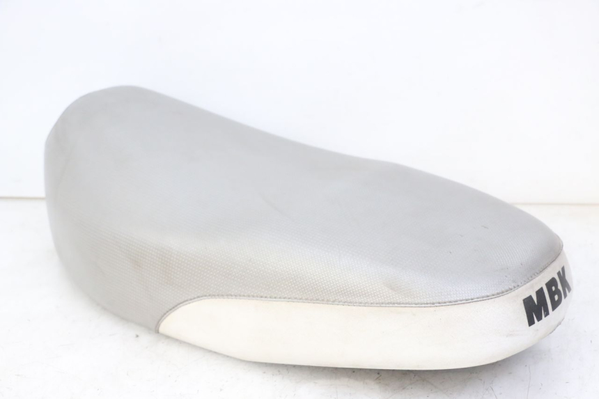 photo de SIEDZENIE MBK BOOSTER SPIRIT NAKED 50 (2004 - 2017) - Widok z bliska