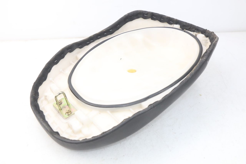 photo de SIEDZENIE JM MOTORS MIA 50 (2017 - 2020) - Stan powierzchni