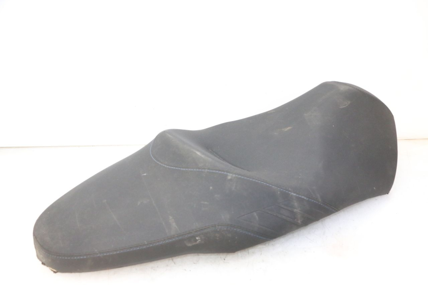 photo de SIEDZENIE PIAGGIO MP3 HPE 310 (2024 - 2025) - Widok z bliska