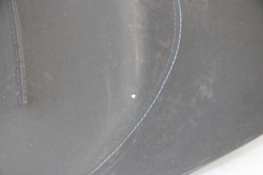 photo de SIEDZENIE PIAGGIO MP3 HPE 310 (2024 - 2025) - Widok profilu