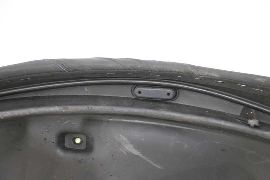 photo de SIEDZENIE PIAGGIO MP3 HPE 310 (2024 - 2025) - Część sprawdzona