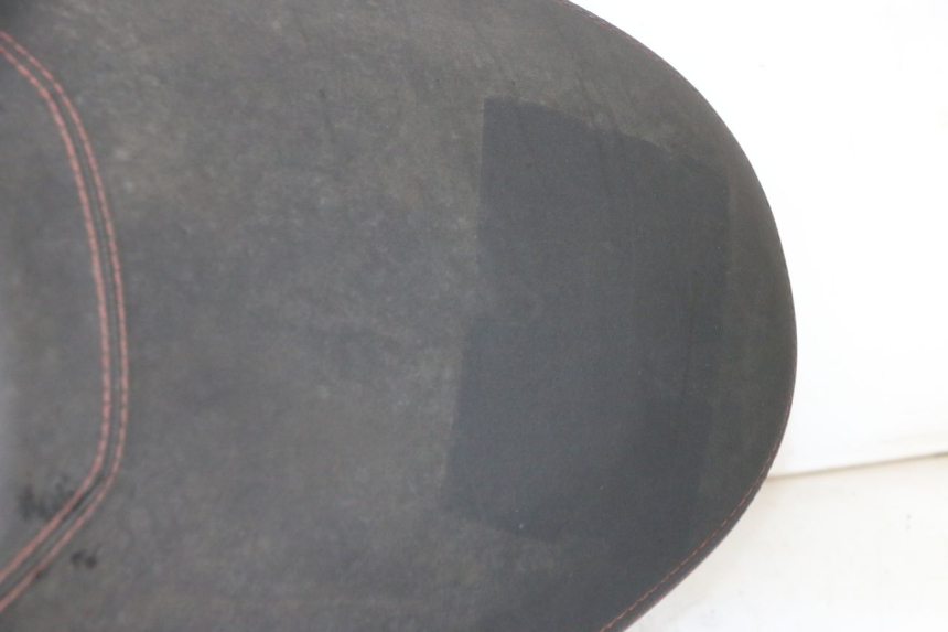 photo de SIEDZENIE PIAGGIO MP3 HPE 300 (2019 - 2026) - Zoom jakości