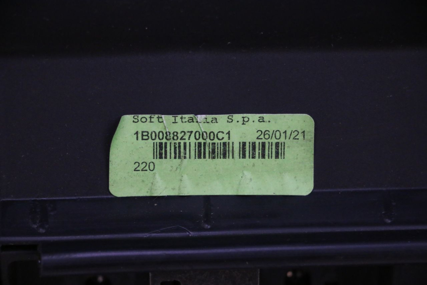 photo de SIEDZENIE PIAGGIO MP3 HPE 300 (2019 - 2026) - Punkty mocowania