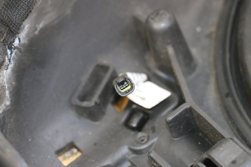 photo de SIEDZENIE PIAGGIO MP3 LT 400 (2007 - 2012) - Zoom stanu zużycia