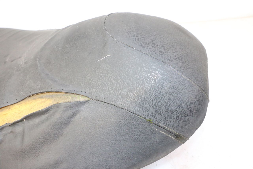 photo de SIEDZENIE PIAGGIO MP3 LT 300 (2010 - 2016) - Szczegół części