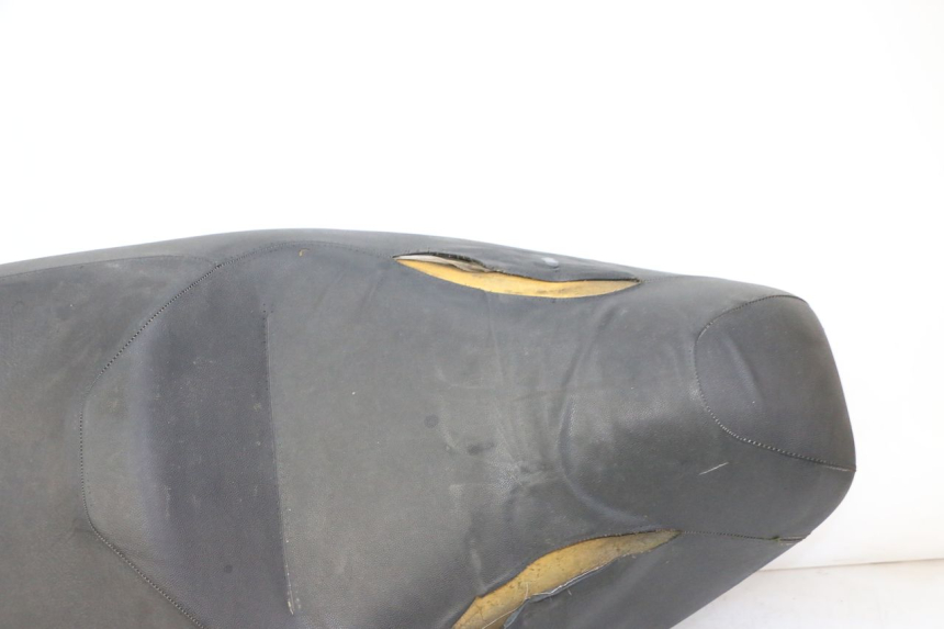 photo de SIEDZENIE PIAGGIO MP3 LT 300 (2010 - 2016) - Zoom stanu zużycia