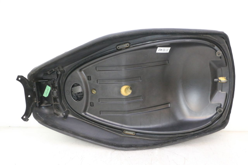 photo de SIEDZENIE PIAGGIO MP3 LT 300 (2010 - 2016) - Zoom jakości