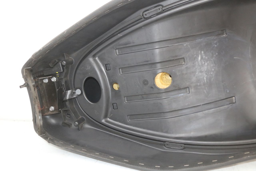 photo de SIEDZENIE PIAGGIO MP3 125 (2006 - 2014) - Widok produktu