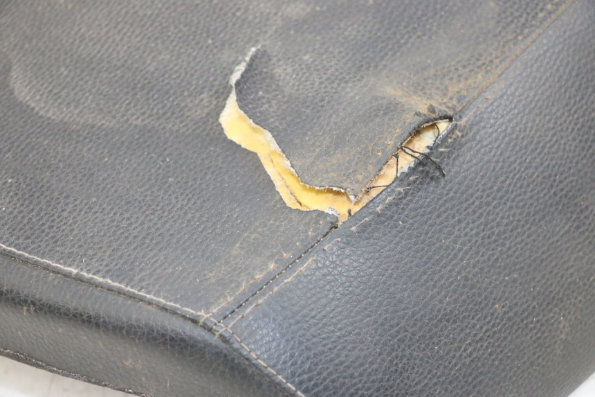 photo de SIEDZENIE PIAGGIO MP3 500 (2011 - 2015) - Widok z bliska