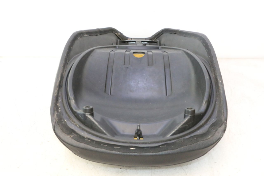 photo de SIEDZENIE PIAGGIO MP3 500 (2011 - 2015) - Widok ogólny