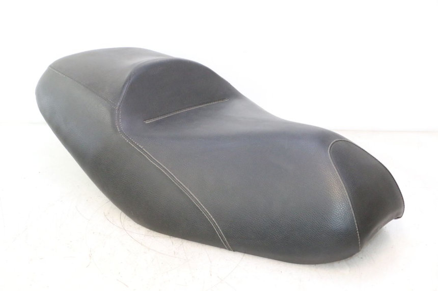 photo de SIEDZENIE PIAGGIO MP3 500 (2011 - 2015) - Oznaczenia i referencje