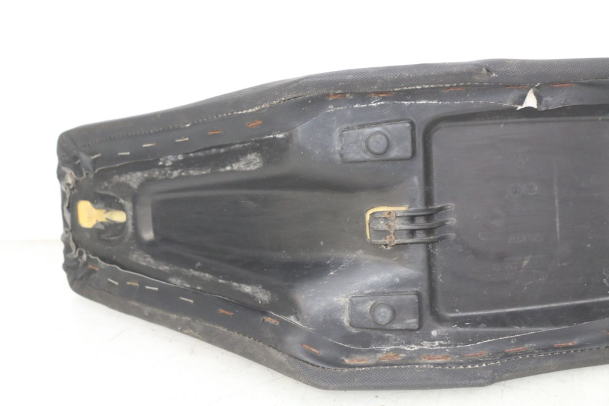 photo de SIEDZENIE RIEJU MRT 50 (2009 - 2017) - Zbliżenie komponentów