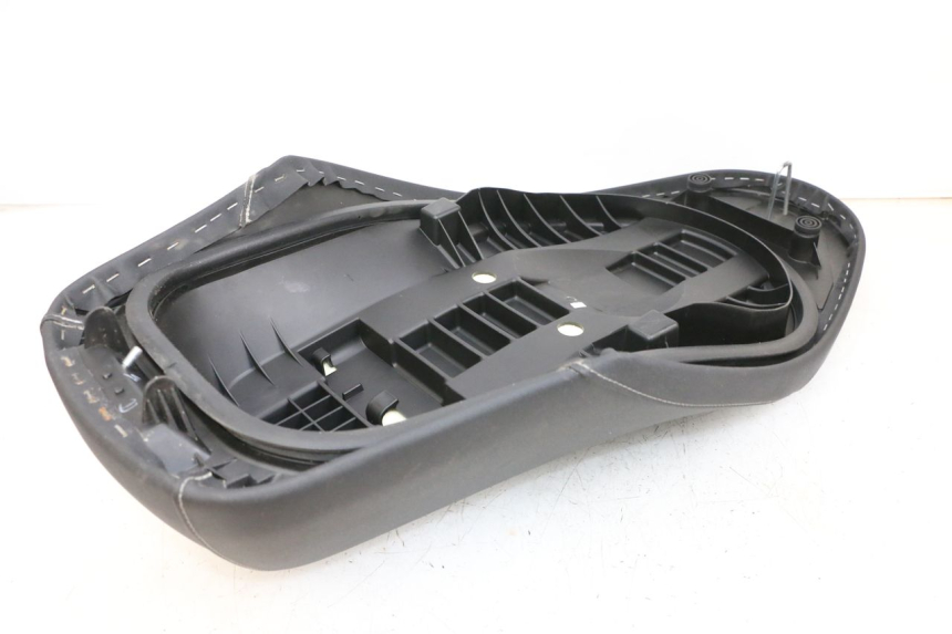 photo de SIEDZENIE YAMAHA NEO'S CORE 1 (2022 - 2026) - Zoom stanu zużycia