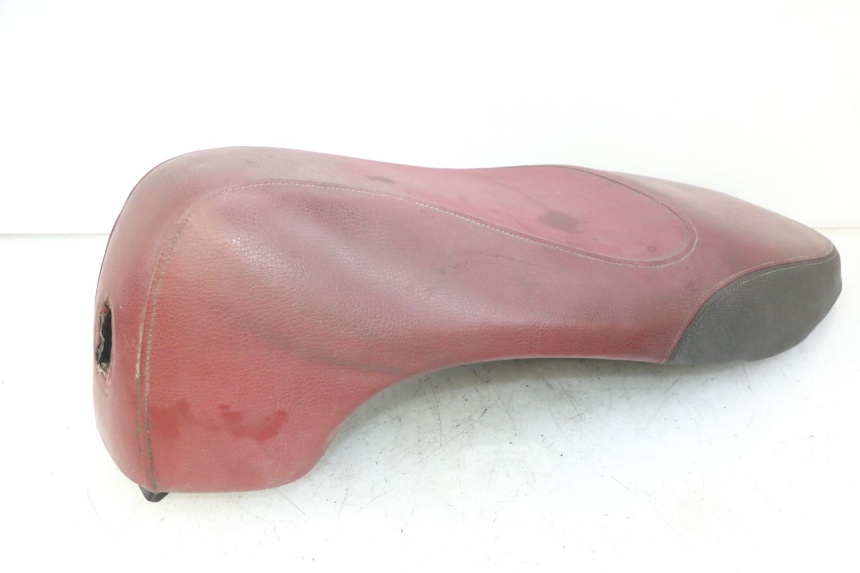 photo de SIEDZENIE KYMCO LIKE 4T 50 (2019 - 2025) - Stan powierzchni