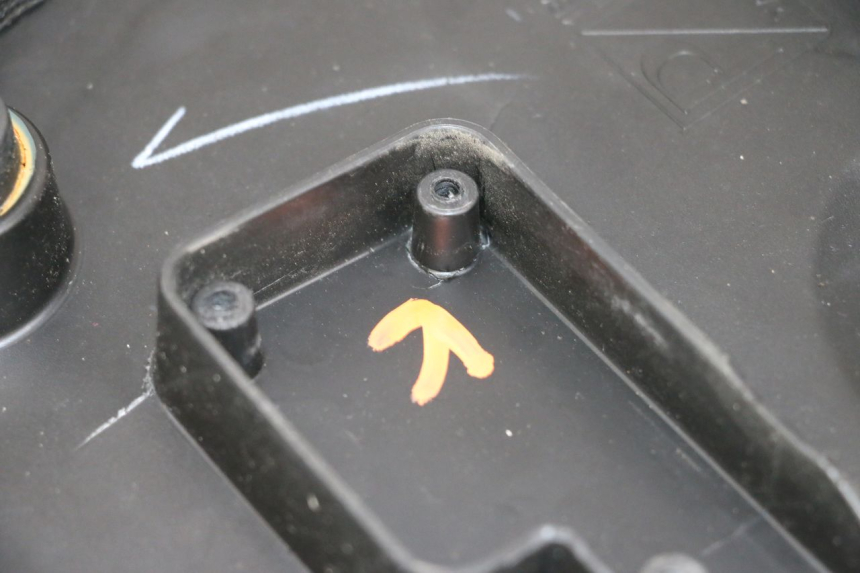 photo de SIEDZENIE PIAGGIO NEW TYPHOON 50 (2018 - 2021) - Struktura - zbliżenie