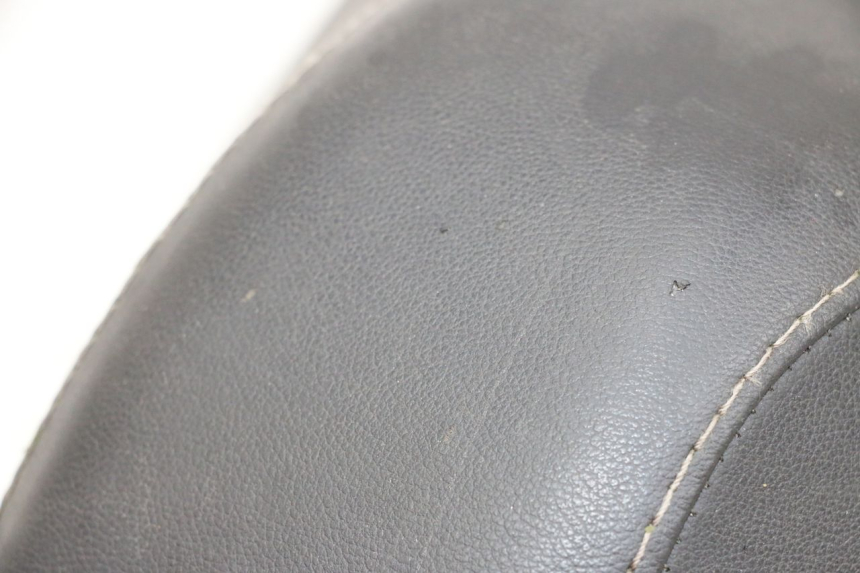 photo de SIEDZENIE PIAGGIO NEW TYPHOON 50 (2018 - 2021) - Zbliżenie techniczne