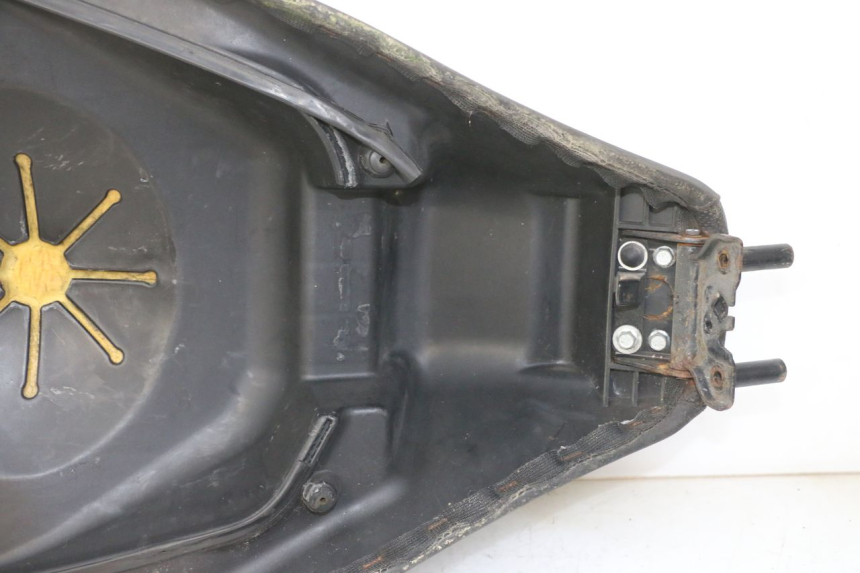 photo de SIEDZENIE GILERA NEXUS 125 (2009 - 2013) - Widok z bliska