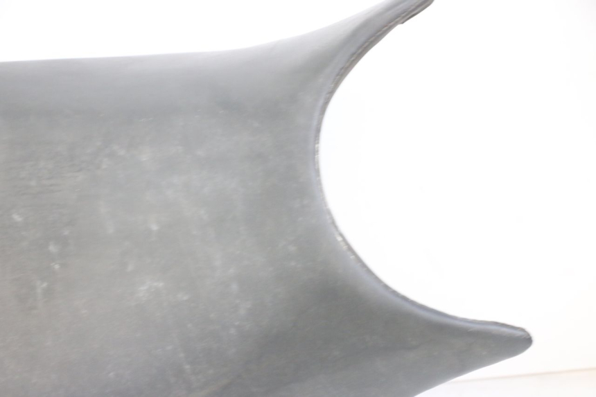 photo de SIEDZENIE HONDA NTV DEAUVILLE 650 (1998 - 2001) - Struktura - zbliżenie