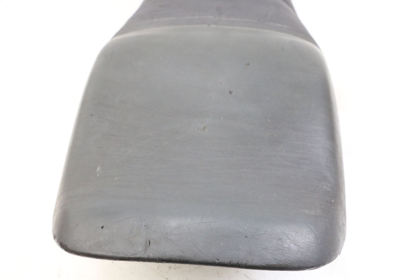 photo de SIEDZENIE HONDA NTV DEAUVILLE 650 (1998 - 2001) - Szczegół części