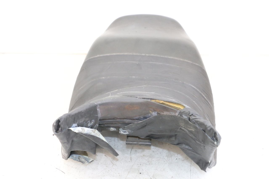 photo de SIEDZENIE HONDA NTV DEAUVILLE 650 (1998 - 2001) - Zbliżenie komponentów