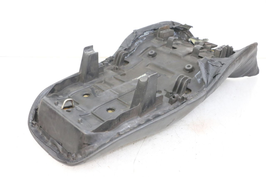 photo de SIEDZENIE HONDA NTV DEAUVILLE 650 (1998 - 2001) - Inny kąt widzenia