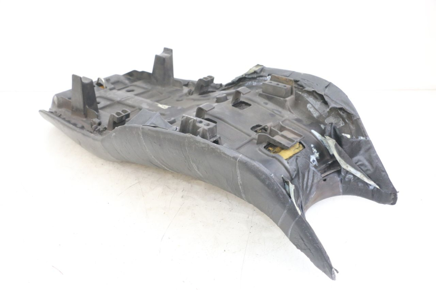 photo de SIEDZENIE HONDA NTV DEAUVILLE 650 (1998 - 2001) - Zbliżenie techniczne