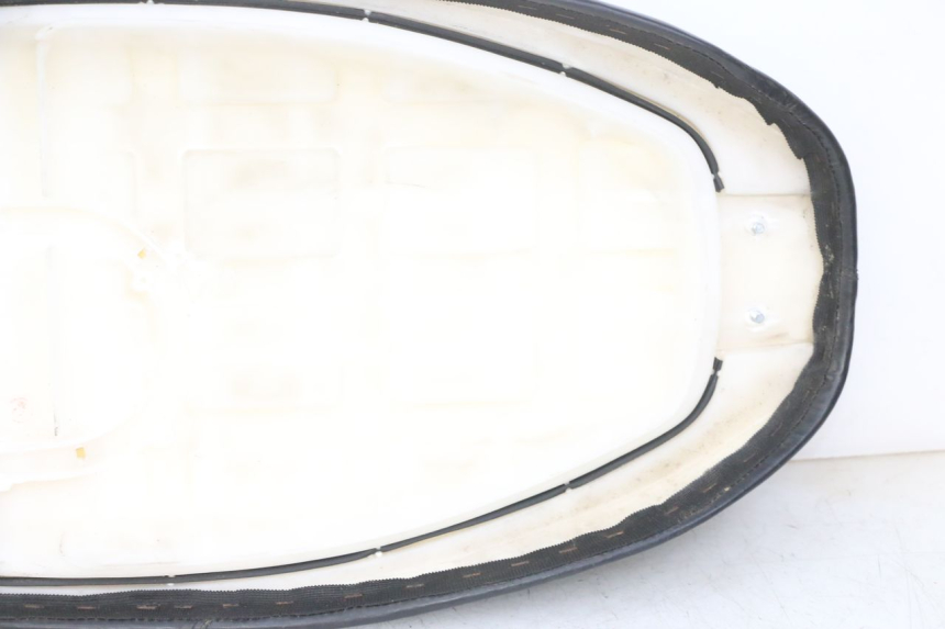 photo de SIEDZENIE JM MOTORS OLDIES GT 4T 50 (2018 - 2025) - Alternatywny kąt