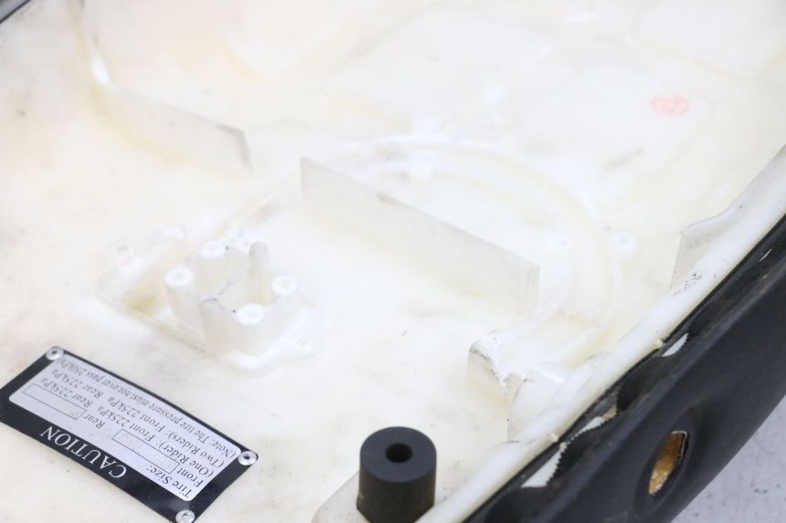 photo de SIEDZENIE JM MOTORS OLDIES GT 4T 50 (2018 - 2025) - Stan powierzchni