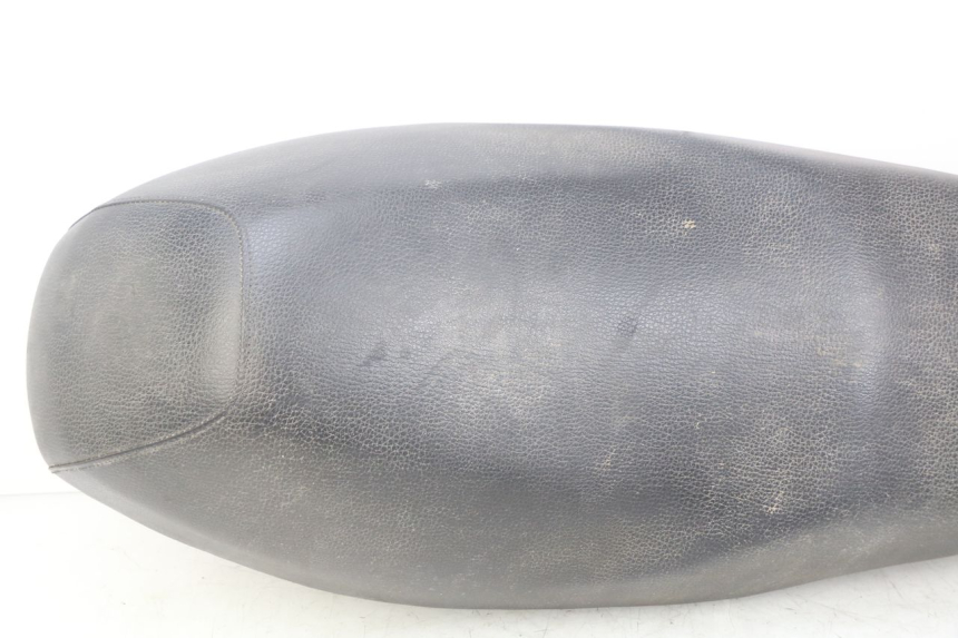 photo de SIEDZENIE SYM ORBIT 2 4T 50 (2008 - 2017) - Zbliżenie komponentów