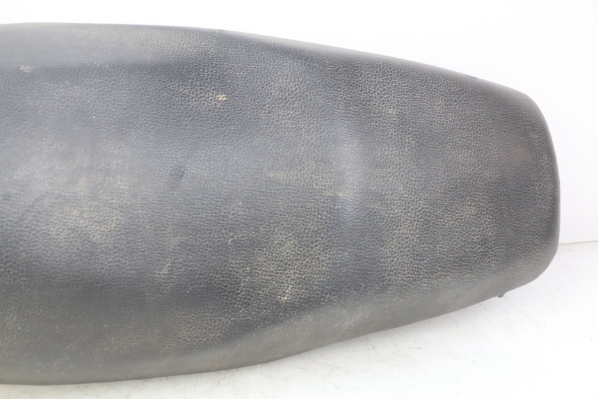 photo de SIEDZENIE SYM ORBIT 2 4T 50 (2008 - 2017) - Widok z bliska