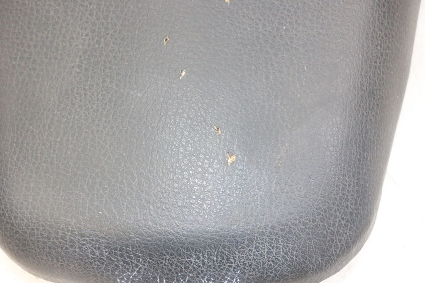 photo de SIEDZENIE SYM ORBIT 2 4T 50 (2008 - 2017) - Zoom stanu zużycia