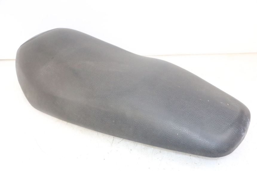 photo de SIEDZENIE SYM ORBIT 2 4T 50 (2008 - 2017) - Punkty mocowania