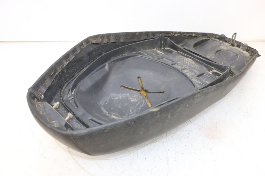 photo de SIEDZENIE SYM ORBIT 2 50 (2008 - 2014) - Inny kąt widzenia